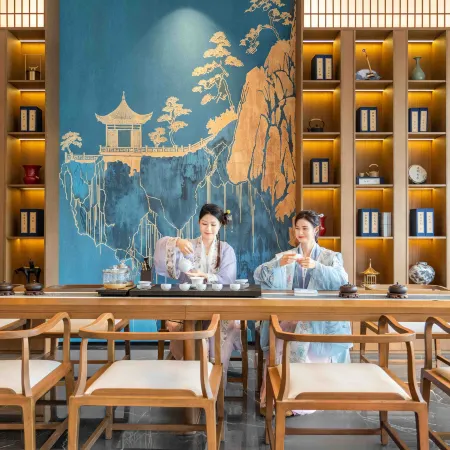 MoShang Light Residence | 180° View Courtyard Hotel, Xingyi Sunshine Valley