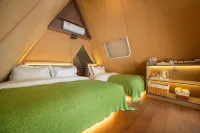 木巴爾小屋•湯泉露營民宿（畢棚溝景區理小路店）