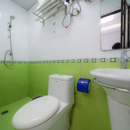Fuyu Rooftop Garden Homestay (People's Square)
