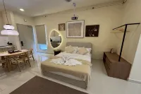 KIP Core Soho Suite by Five Senses