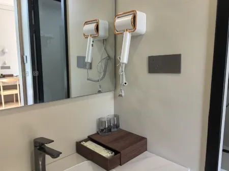 Wafangtou Nature Education Homestay Отели рядом с достопримечательностью «Wolong Town»