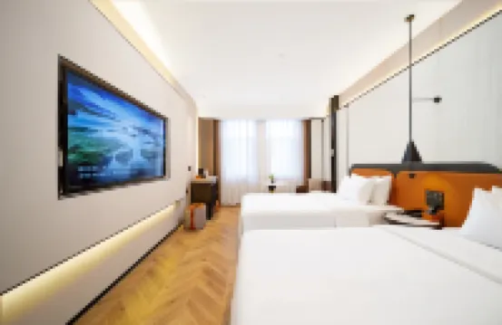 Fairyland Shangpin Hotel (Jiuquan Aksay Store)