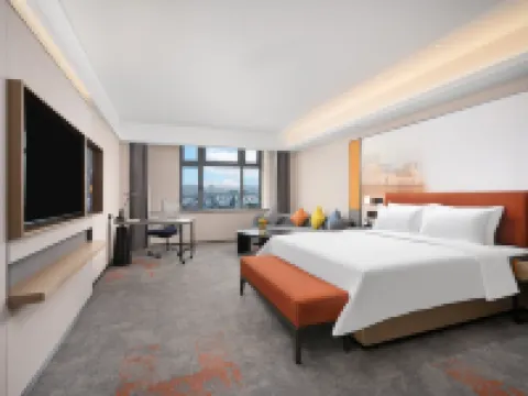 Hampton by Hilton  Luoyang Xinyi Street