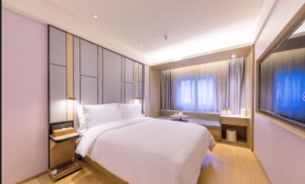 Jiduo Yueju Hotel (Yuejiazhui Subway Station)