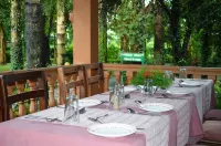 Chitwan Paradise Hotel - breakfast