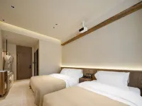 Snow Country Lake View Resort (In Snow Town Scenic Zone) - balcony