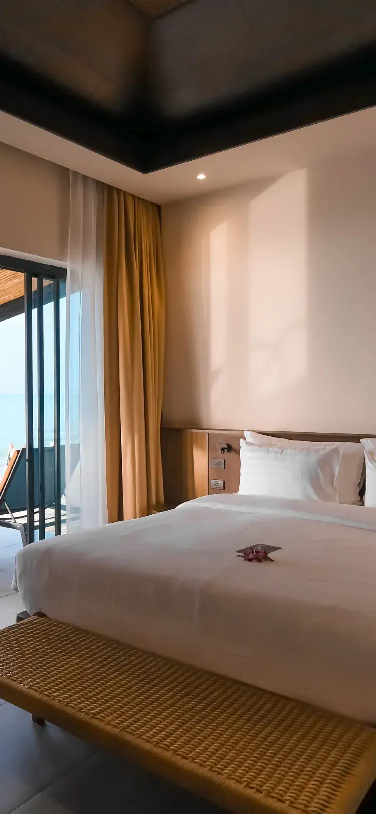 สองห้องนอน บีช วิลล่า สระน้ำ