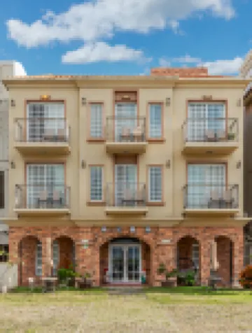 Southern France Hotels in Checheng Township