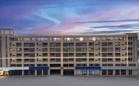 7 Days Hotel -Xuzhou Xinyi High-Speed Rail Station Branch - 2-Star