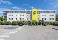 B&B Hôtel Salon de Provence Hotels in Lambesc