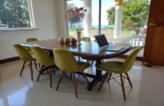 Seven Waves Beachfront la Union