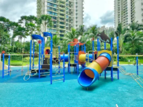 Casa Forest Modern Suites at Forest City JB