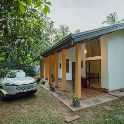 Airport Serenity Villa Hotels near Gale Dewalaya