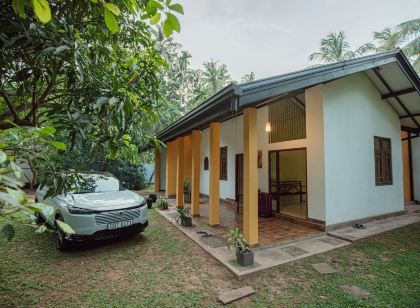 Airport Serenity Villa