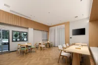 Chunhua qiuyue Hotel