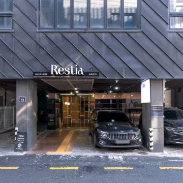 Restia Stay Suwon Station