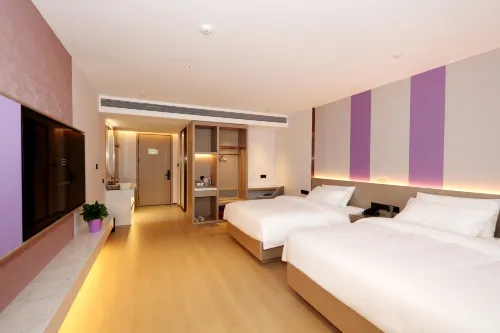 阿勒泰市雲棲飯店（機場迎賓路店）