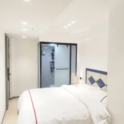 Jinyue Guesthouse (Guiyang North Station Branch) Hotel dekat Guiyang North Railway Station