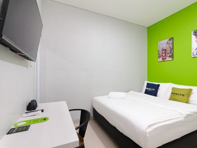 Urbanview Green Lake Sunter Residence