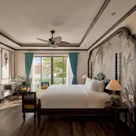 Vanessa Boutique Hotel An Bang Beach Отели рядом с достопримечательностью «Пляж Хойан»