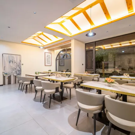 Linxi Mountain Residence Homestay (Libo Xiaoqikong East Gate Branch)