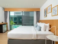 Xen Pool Access Hotels near Kan Eang @ Pier Phuket