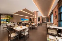 Royal Garden Hotel - Desayuno