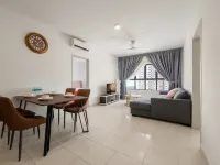 KUALA LUMPUR INTERNATIONAL AIRPORT Arena Residence1 by Avery【Drive 12-minute to KLIA】+【24-hour open】 Hotels near Sultan Abdul Samad KLIA Mosque