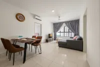 KUALA LUMPUR INTERNATIONAL AIRPORT Arena Residence1 by Avery【Drive 12-minute to KLIA】+【24-hour open】 のホテル