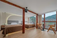 Yuexi Panorama Hotel (Xijiang Qianhu Miao Village Dongyin Viewing Platform)