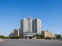 Vienna International Hotel (Dongguan Humen High-speed Railway Station Wanda Plaza Branch) Hotels near Humen
