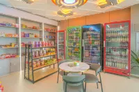 Moka E-Sports Hotel (Maralbexi Central Stadium)