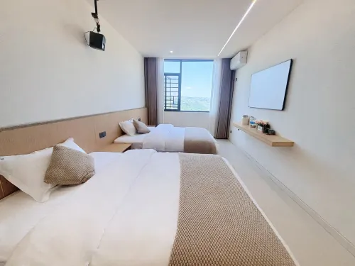 Pusu ・ View Scenic Mountain House (Zhijindong Cave) - Pet friendly