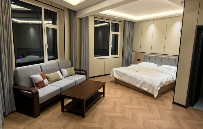 Yunqi Hotel