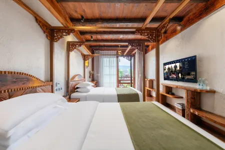 Xuanyuan Viewing Courtyard B&B (Furong Town Scenic Area Branch)