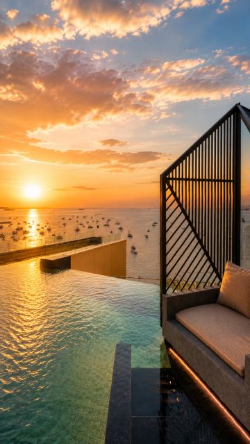 WCC Sea View Stay at The Edge Central Pattaya