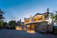 Xun Yin | True Hot Springs Scenic View Villa Boutique Stay - parking