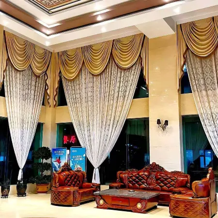 Qinglonghu Hotel