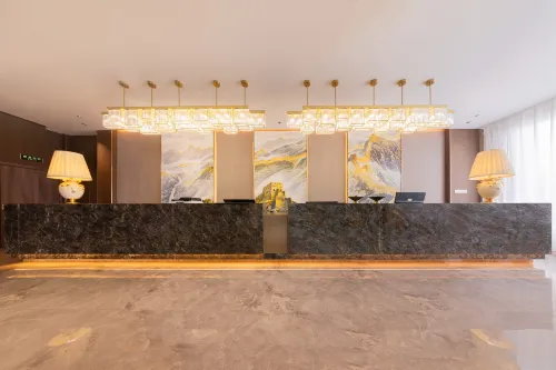 West Ujimqin Banner Wuhu Hotel - Parkplatz