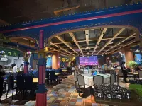 Hotan Hangcheng Hotel (Hotan Night Market) - Bãi đậu xe