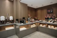 如家素柏·雲飯店（丹東鴨綠江月亮島安東老街店） - 2 星級