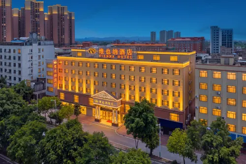 Vienna Hotel (Luoding Luocheng Branch) - 3-Star