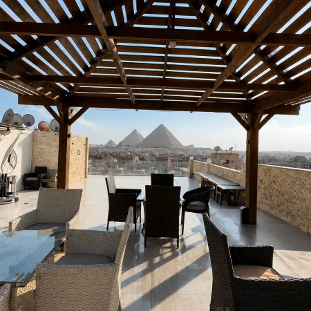 HADLA INN Pyramids View