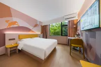HanTing Express Hotel (Qingdao Golden Beach University of Technology) โรงแรมในโซนพัฒนาเศรษฐกิจและเทคโนโลยีฮวงเต่า