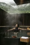 Shanshangshan • Yunyang Resort (Shuangqiao Valley Scenic Area) - Hot Springs