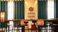 UrbaS Hotel(Karamay Urho Ghost City Branch) - bar