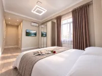 Lanya Hotel - parcheggio