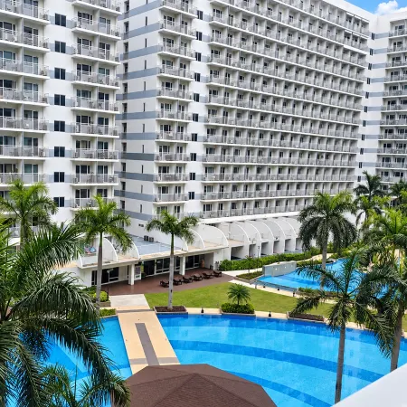 Shell Residences Cozy Staycation
