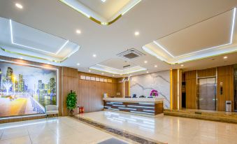 New World Holiday Hotel (Lingshui City)