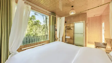 Yulin Homestay (Xishuangbanna Menghai) Отели в г. Менхай